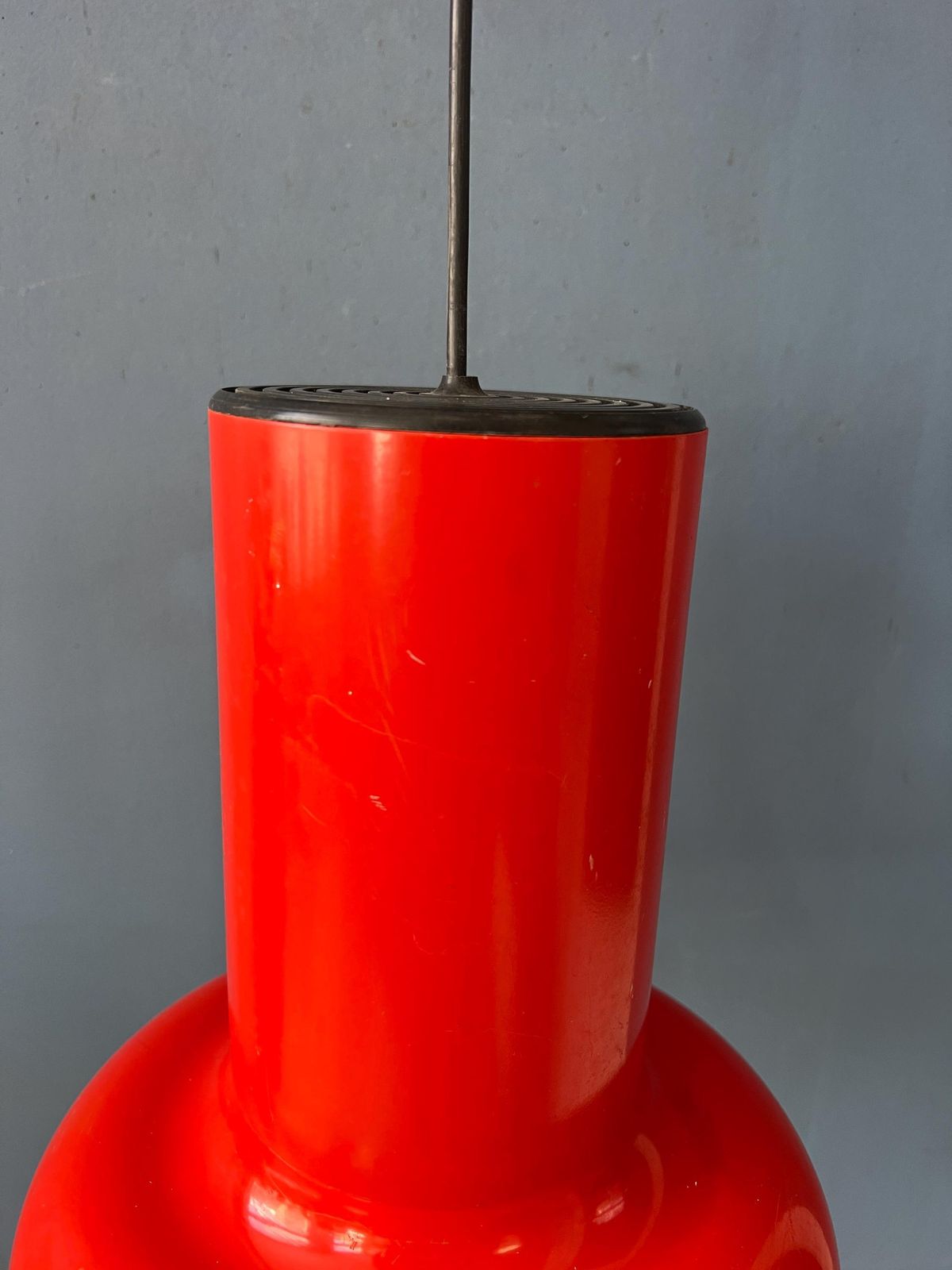 photo for sale Vintage Rood Space Age Kegelvormige Hanglamp