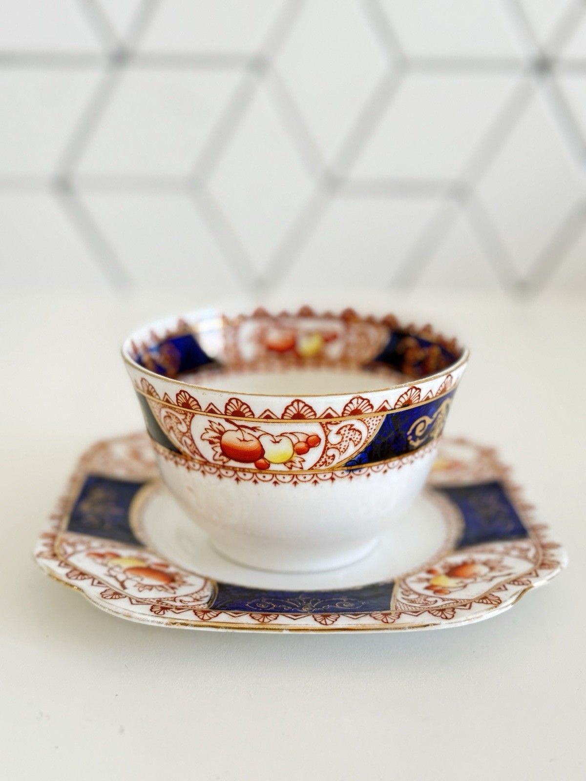 Early Antique Gold Gilded Royal Vale English Bone China Cup & Saucer (Circa 1913)