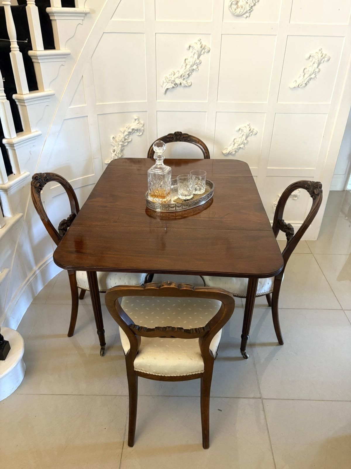 Antique 19th Century Quality Figured Mahogany Pembroke Table photo for sale