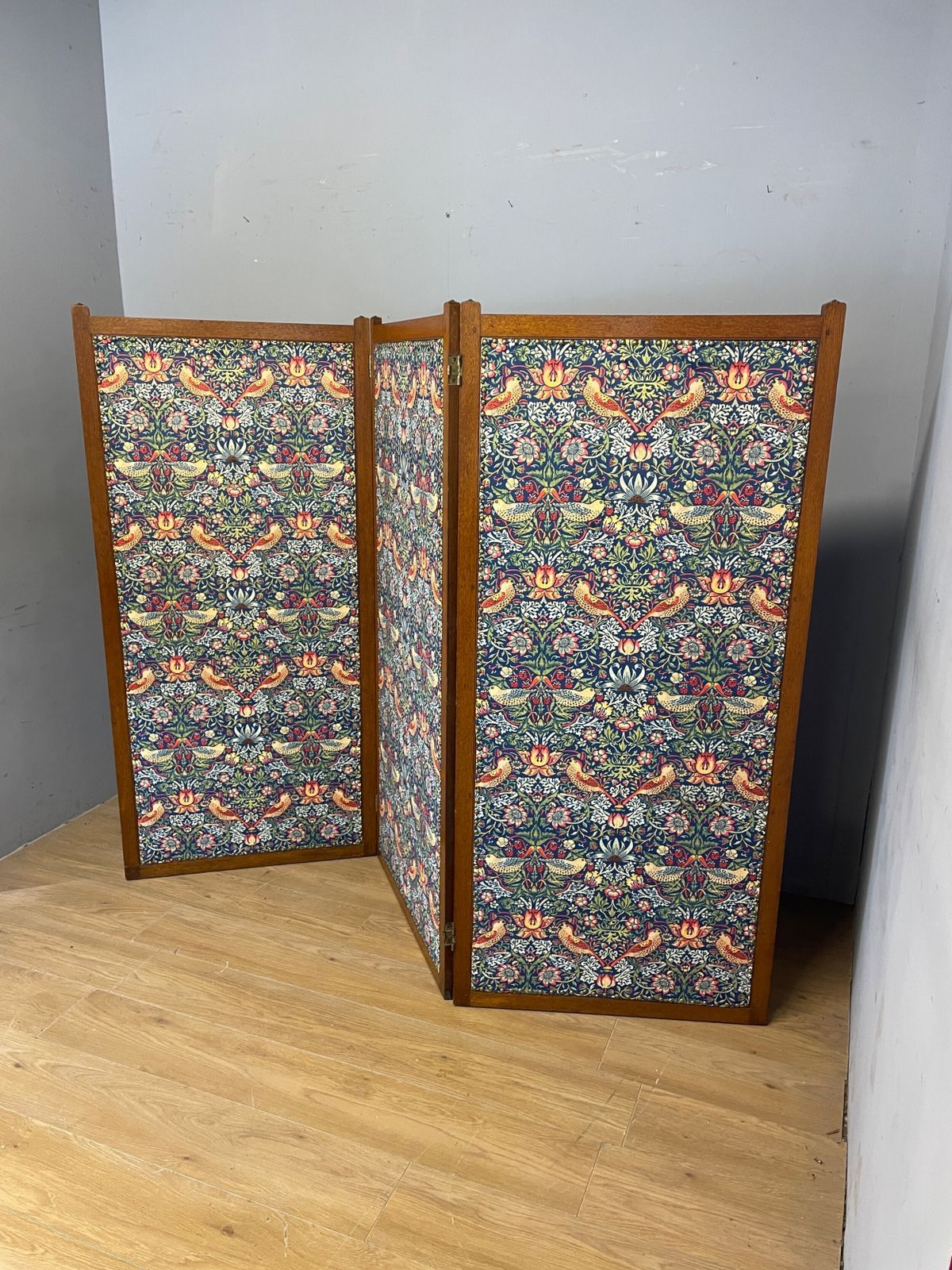photo vinterior Arts And Crafts Oak Three Panel Screen In William Morris Strawberry Thief Velvet Fabric