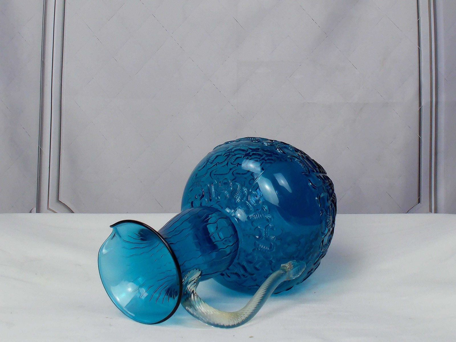 Mid Century 1950 Positano Blue Glass Decanter Bottle, Made In Toscana, Italian Glass, Blue Textured Glass With Twisted Glass Handle photo 70.0