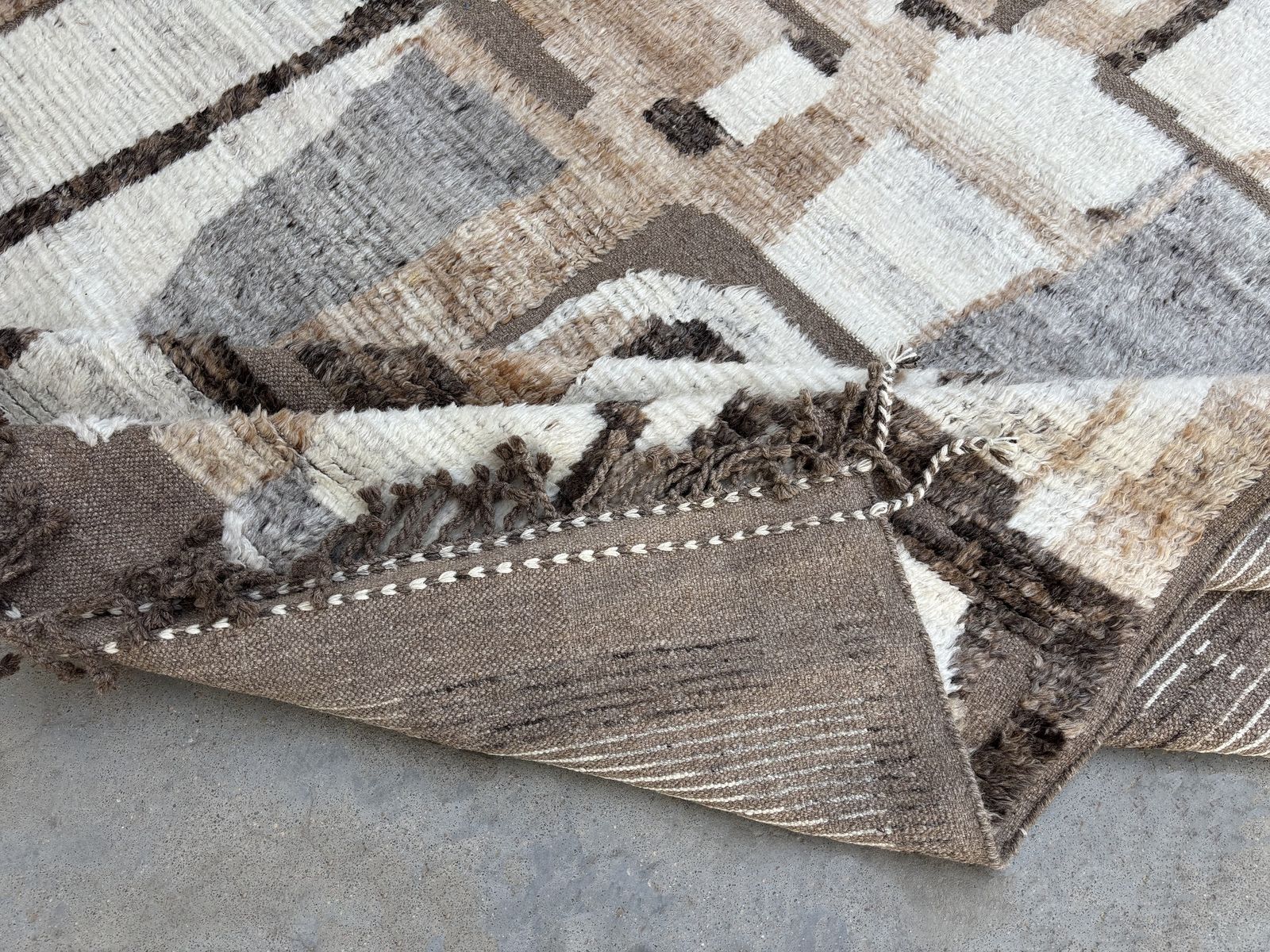 275x365 Cm Vintage Hand Knotted Moroccan Design Rug, Handmade Beni Ourain Carpet. 100% Natural Wool photo vinterior