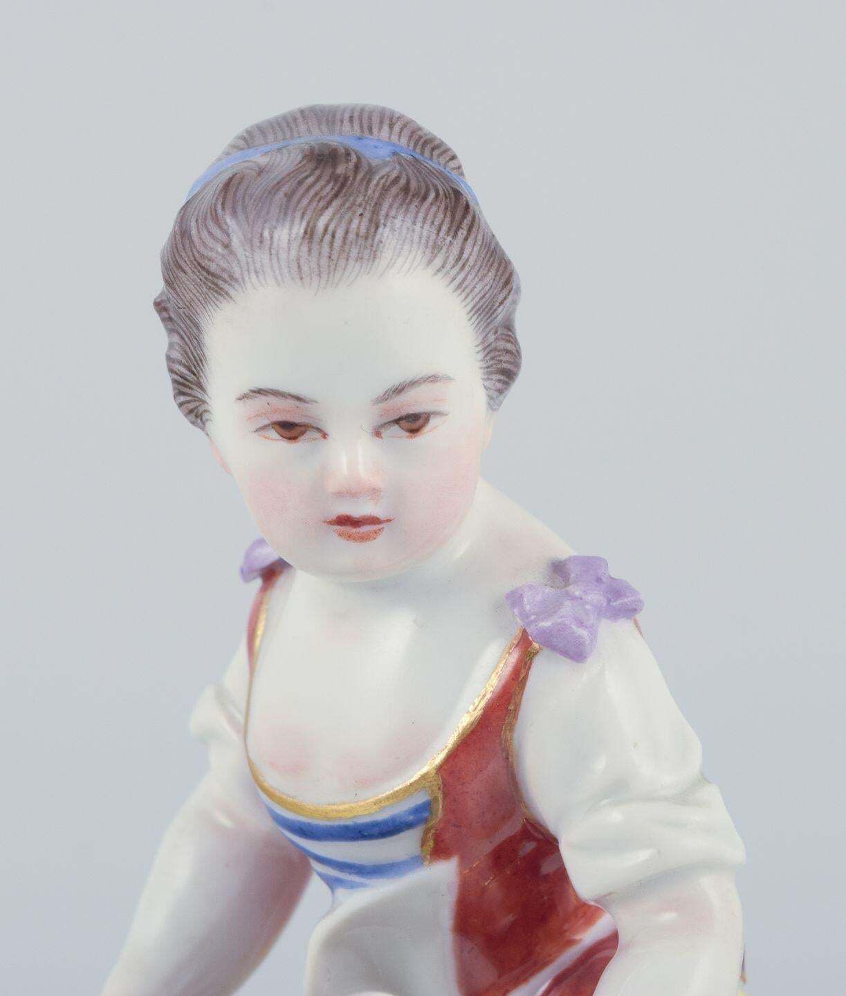 Meissen, Germany. Porcelain Figurine Of Girl With Basket. Ca 1900 photo Home Decor