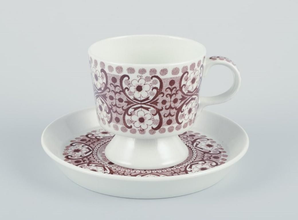 Raija Uosikkinen, Arabia. Five ‘Ali’ Coffee Cups & Saucers, Sugar Bowl, Creamer. photo Home Decor