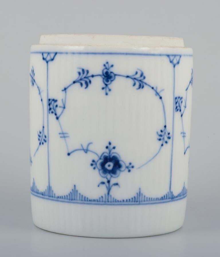 Royal Copenhagen Blue Fluted. Rare Tea Jar In Porcelain. Early 19th C. photo Home Decor