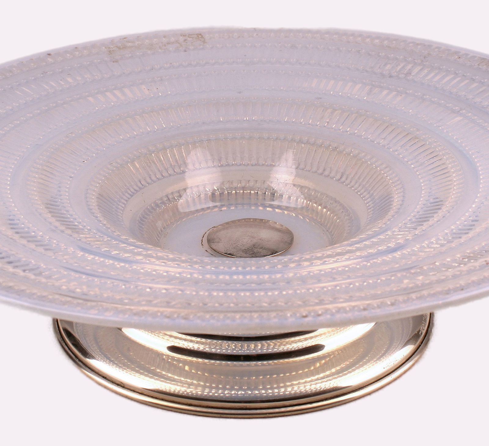 Early 20th Century Circular Art Déco French Opalescent Glass Centerpiece Serving Decorative Plate With Silver Base photo vintage