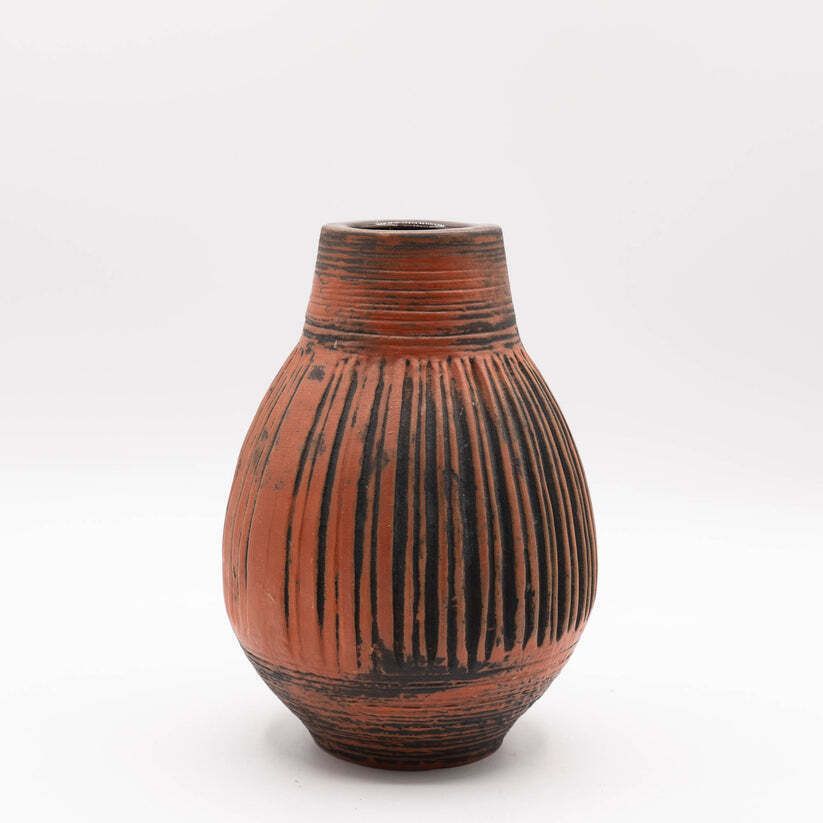 Rare Brutalist Red And Black Vase   7713 20   Carstens Tönnieshof   C1970s photo 119.0