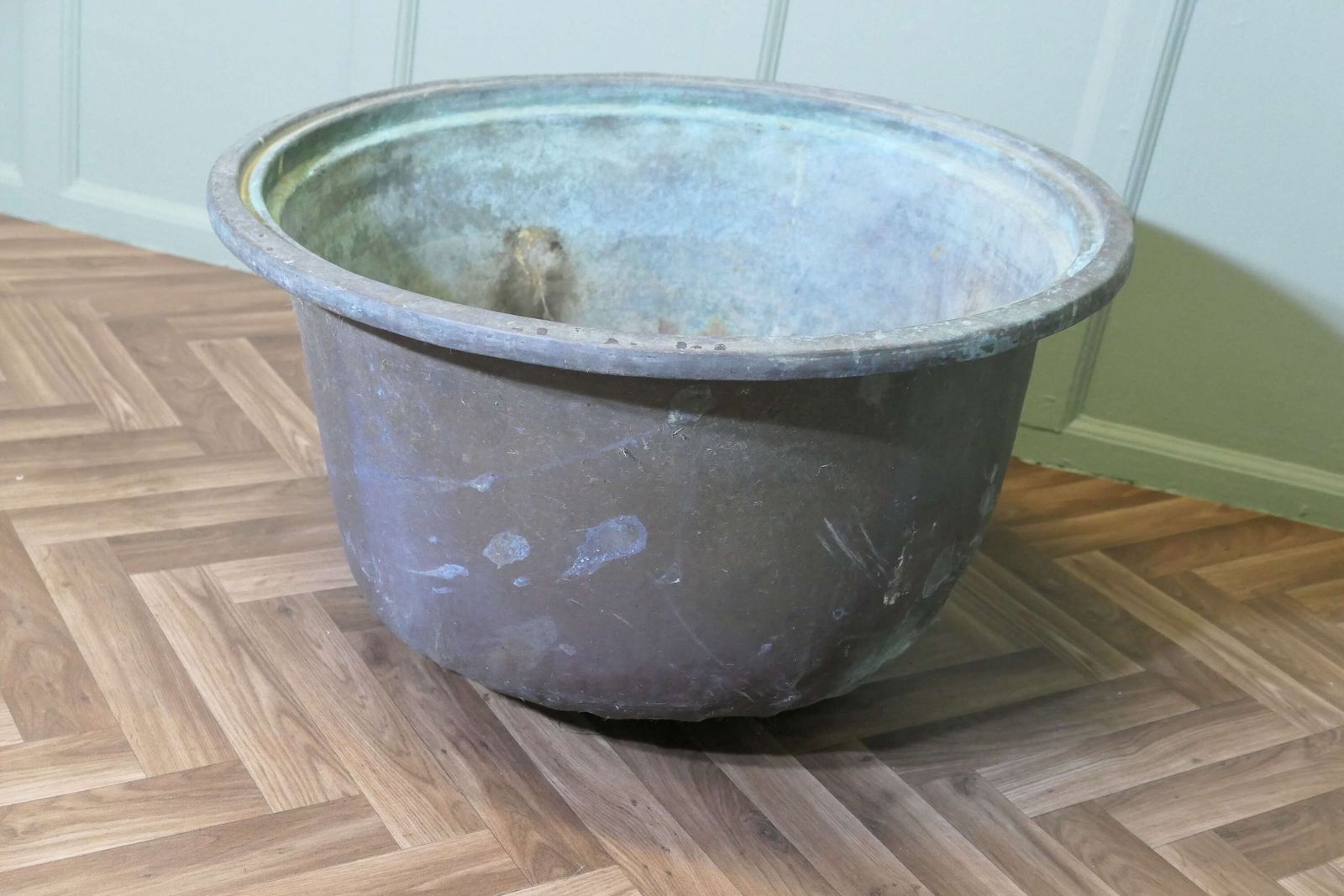 An Early 19th Century Antique Copper Cauldron photo Garden Decor