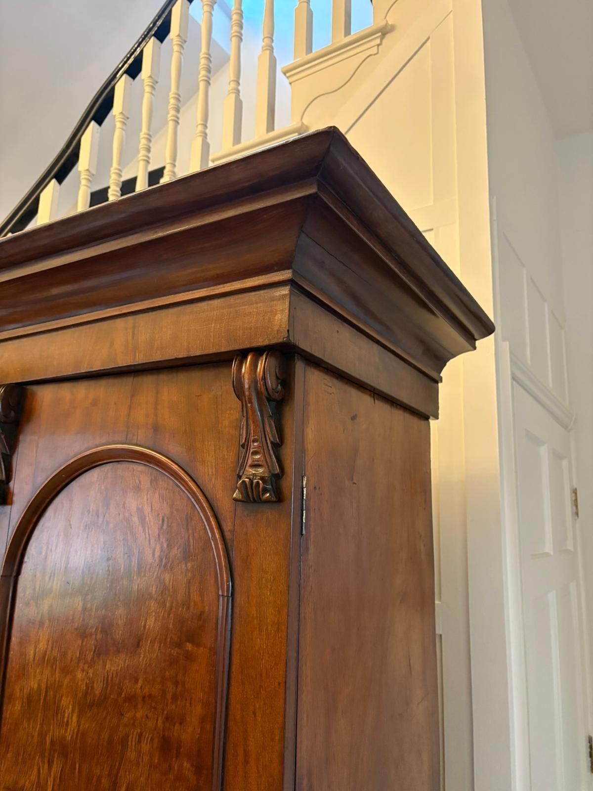 Antique 19th Century Quality Figured Mahogany Wardrobe photo 3995.0