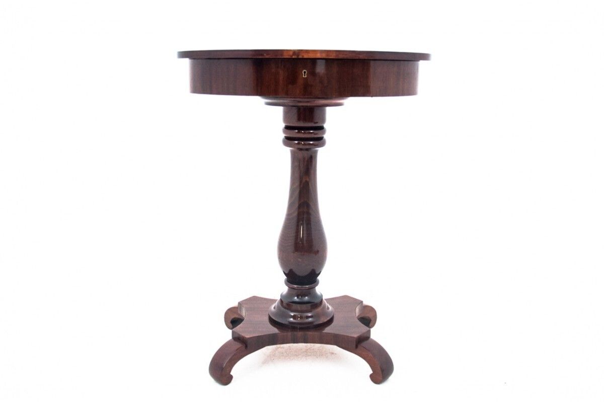 A Historic Thread Table, Northern Europe, Around 1860. After Renovation. photo Furniture