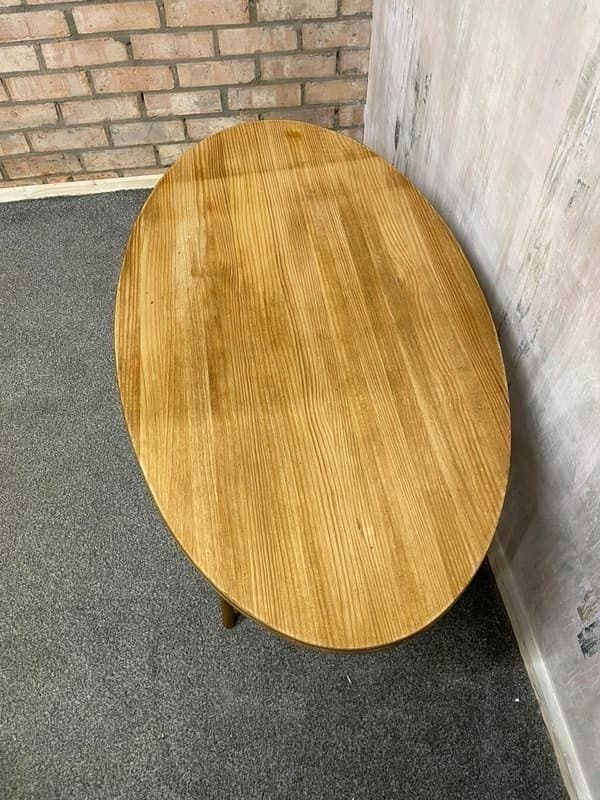 Modern Pill Shaped Coffee Table Tapered Legs Side End Table photo vinterior