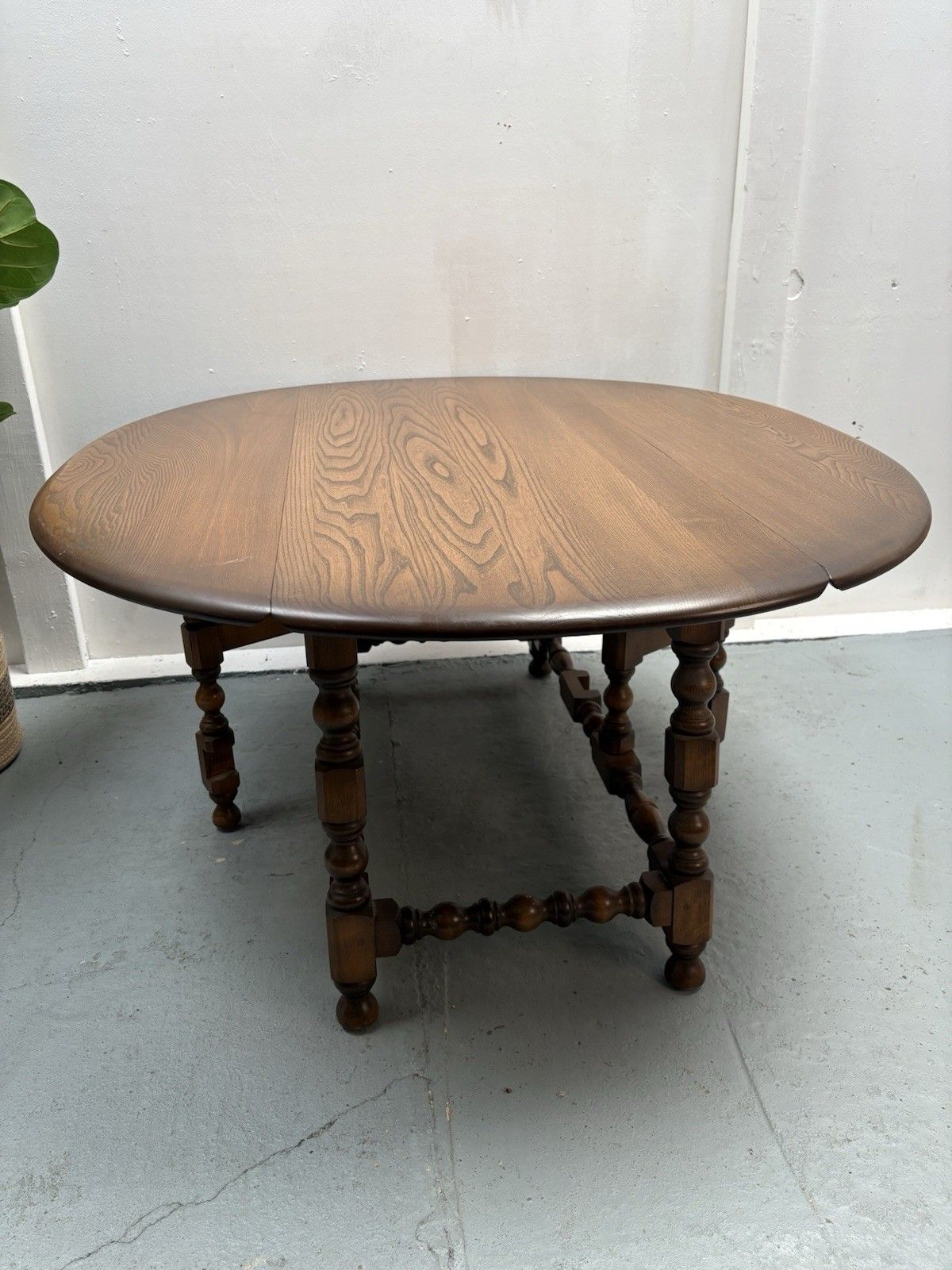 275.0 Ercol Trinity Solid Elm 2 Tier Drop Leaf Coffee Table In Golden Dawn photo
