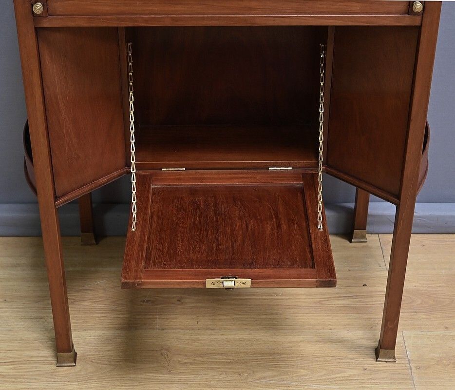 Furniture Rare English Mahogany Bonheur Du Jour, Lazarus & Cie, Calcutta – 2nd Half Of The 19th Century photo