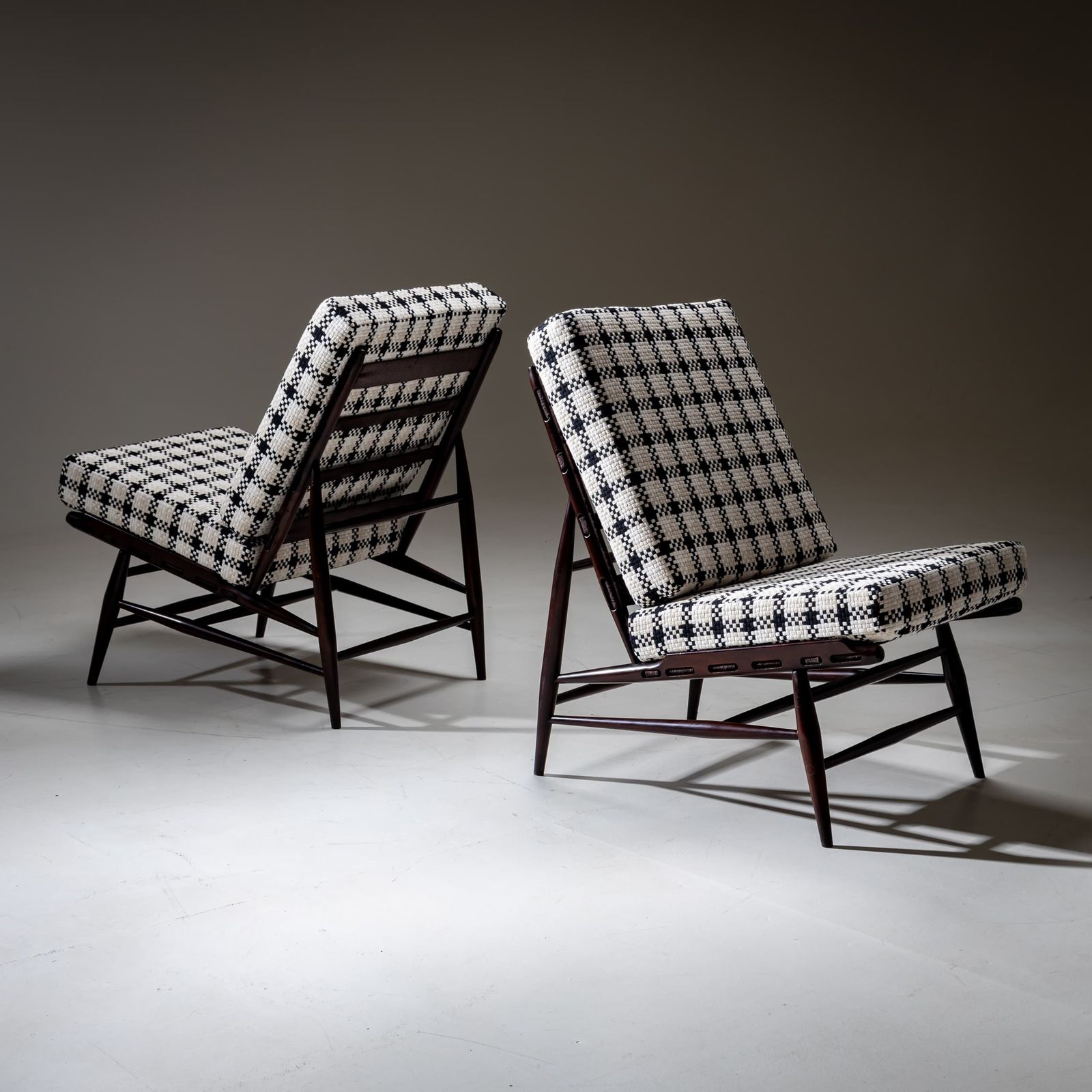 Pair Of Mid Century Lounge Chairs, Italy, 1950s
