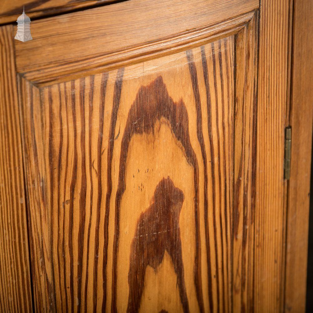 Corner Cupboard, Pitch Pine, Traditional photo 672.0
