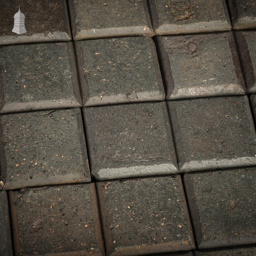 Reclaimed Stable Bricks, 270 Pavers, Staffordshire Blue 2 Block photo vinterior