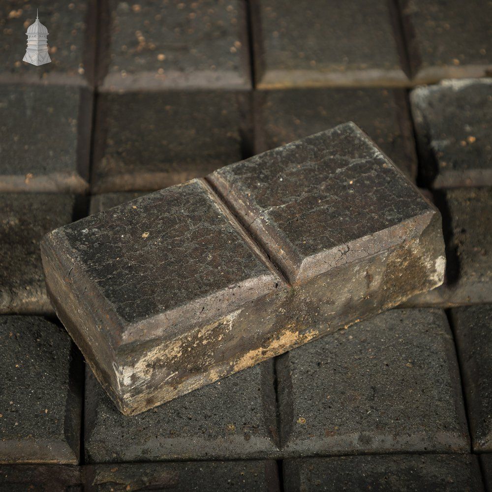 photo furniture Reclaimed Stable Bricks, Staffordshire Blue 2 Block, 270 Pavers