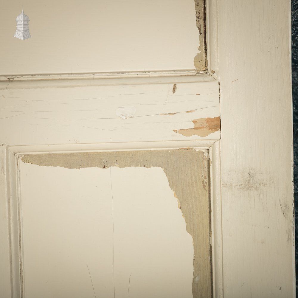 Moulded 4 Panel Door – Distressed White Paint photo buy