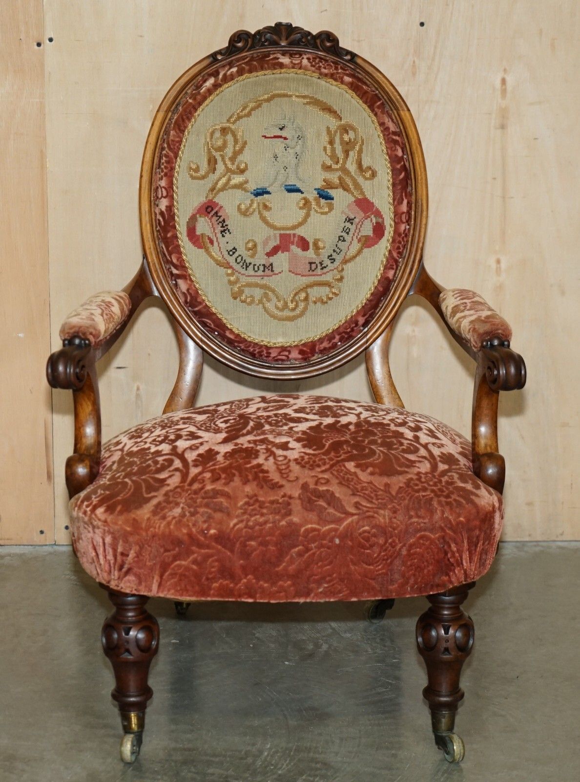 Antique Pair Of C Hindley &Amp; Sons Armorial Coat Of Arms Crests French Armchairs photo 3750.0
