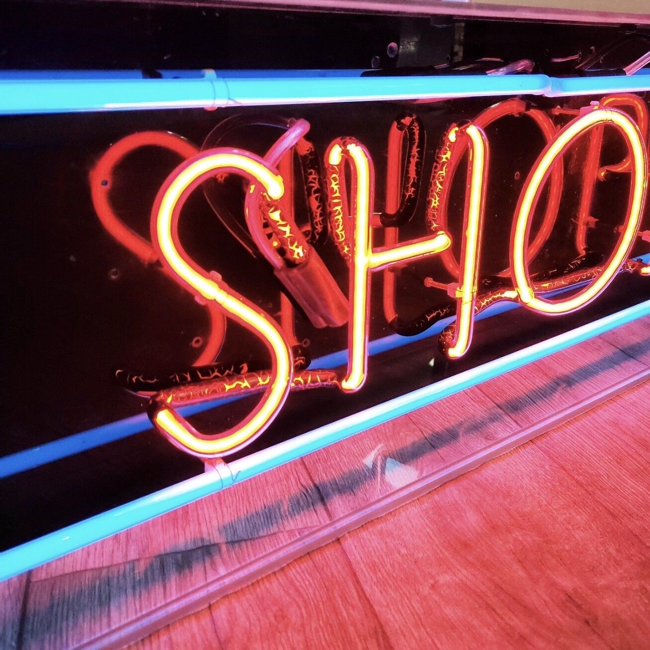 Shop Neon Sign photo vinterior