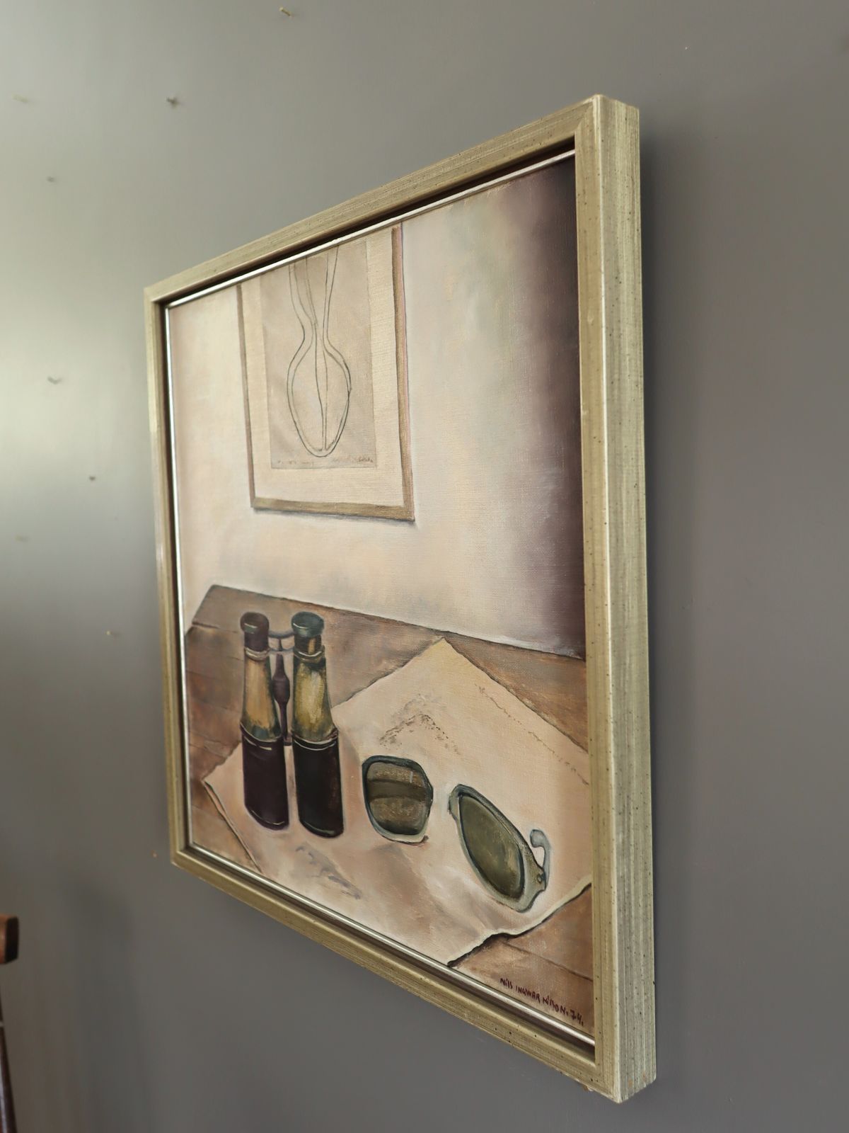 Stilleven met verrekijker, olieverfschilderij photo for sale