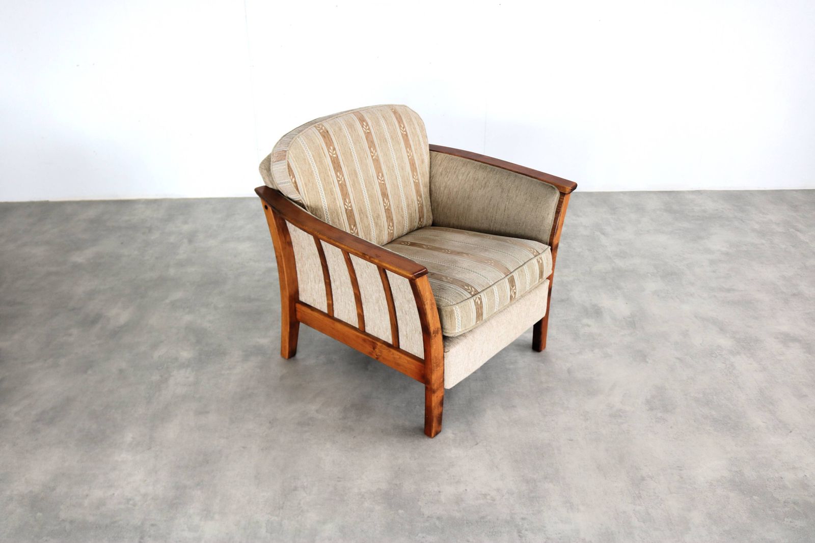 Meubels Vintage Fauteuils | Easy Chairs | Jaren 60 | Zweden photo