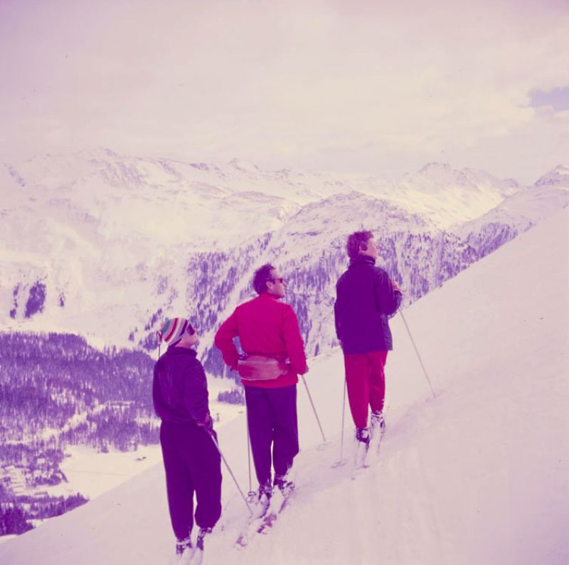 Toni Frissell 'Skiers On The Piste' Unframed Archival Pigment Print