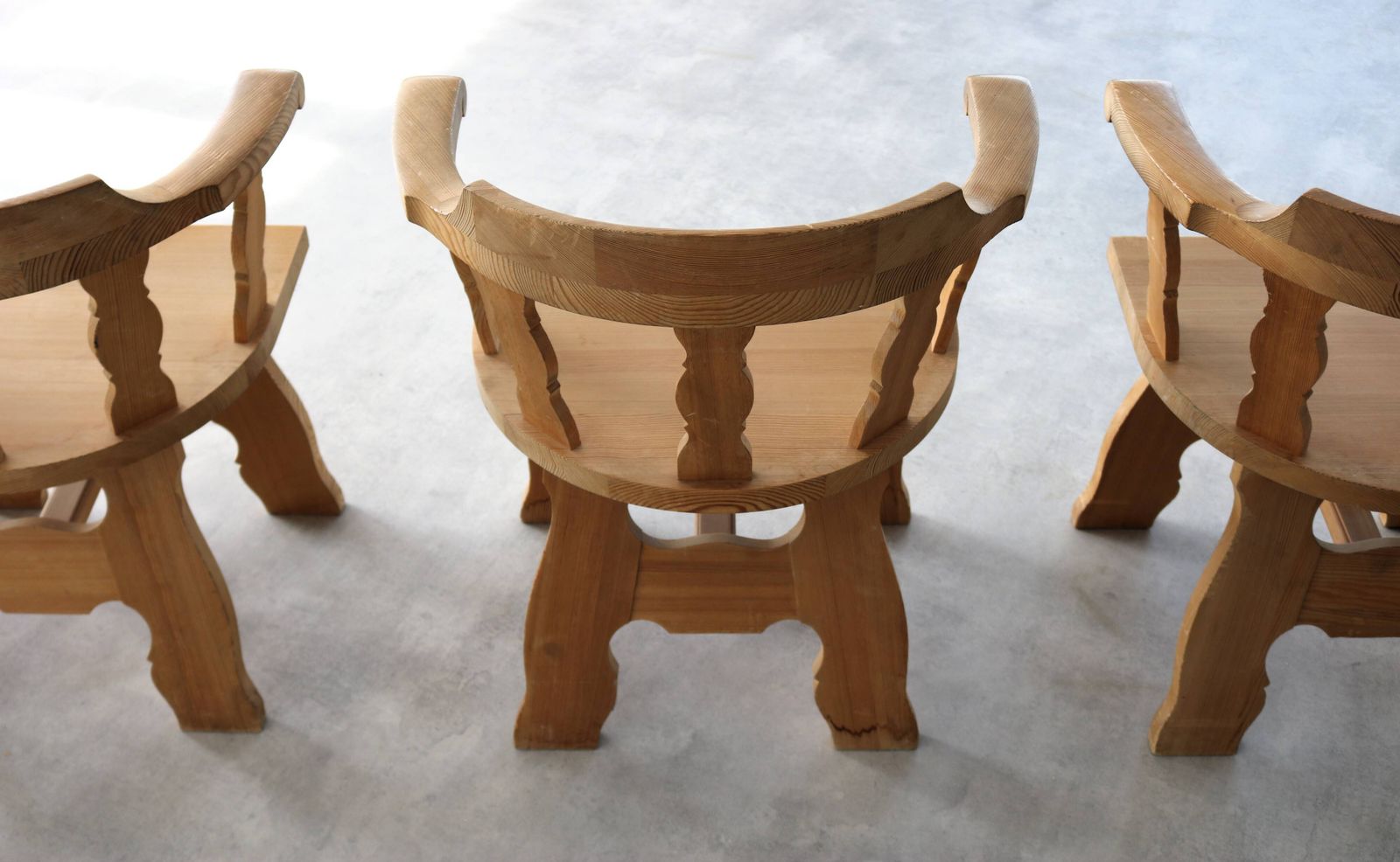 Vintage Stoelen | Eetkamerstoelen | Brutalistisch | Zweeds photo buy