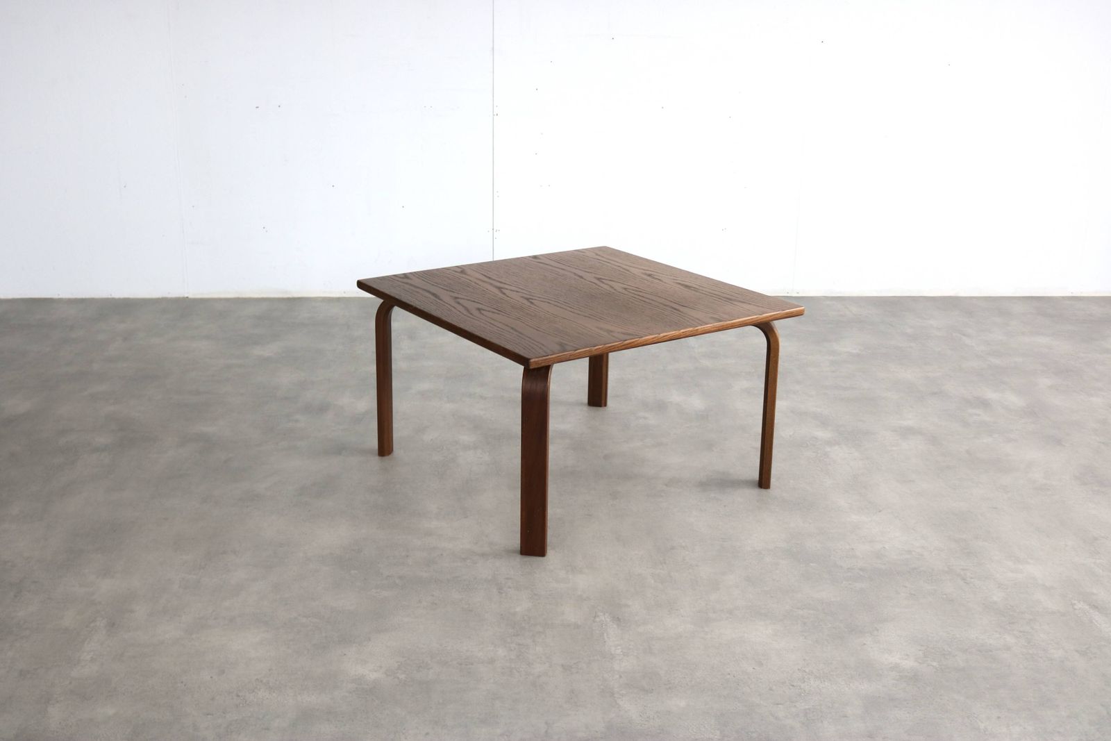 Vintage Salontafel | Bijzettafel | Kinnarps | Zweden photo furniture