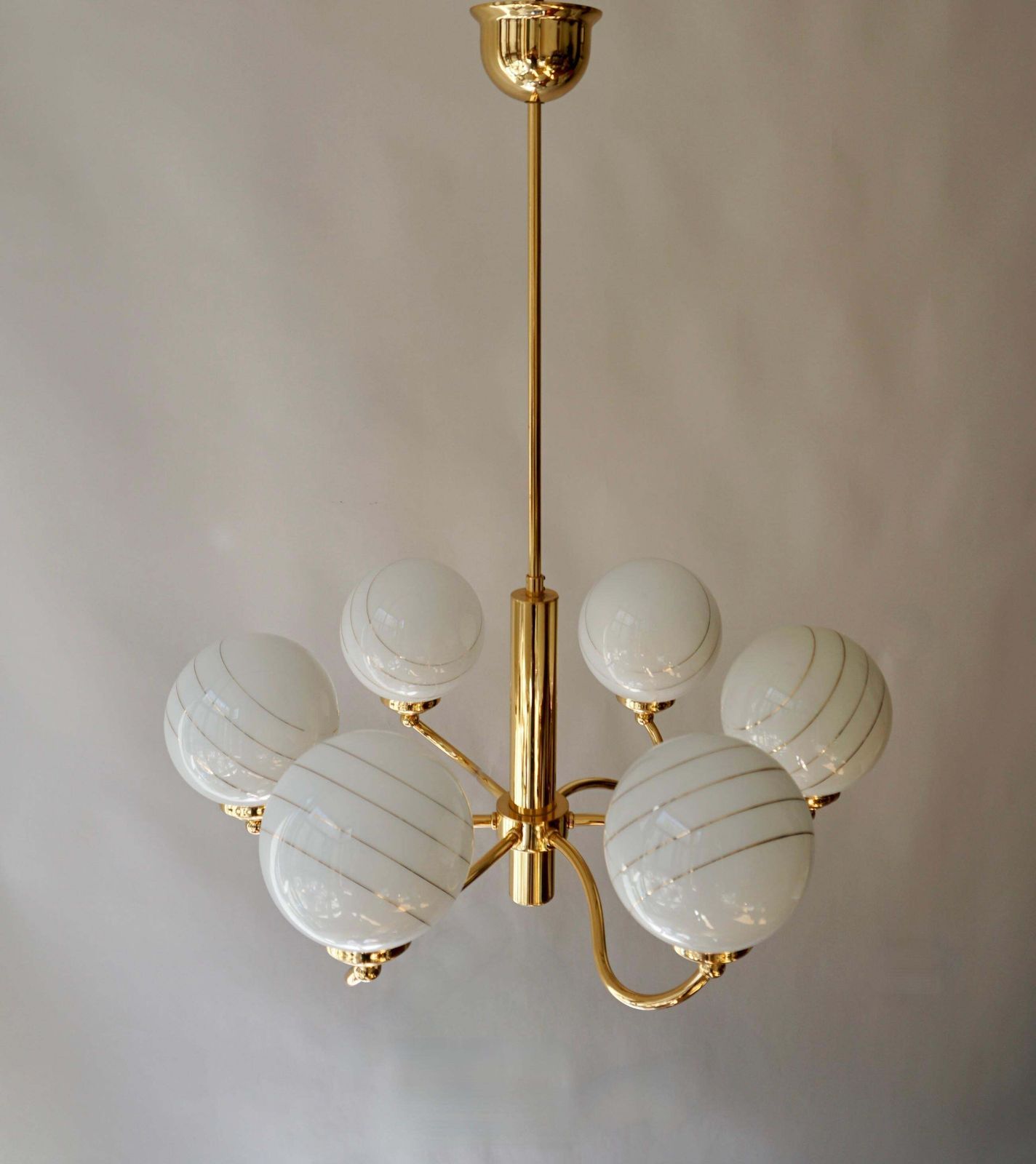 photo furniture Murano Glass And Brass Chandelier, 1970s, Italy