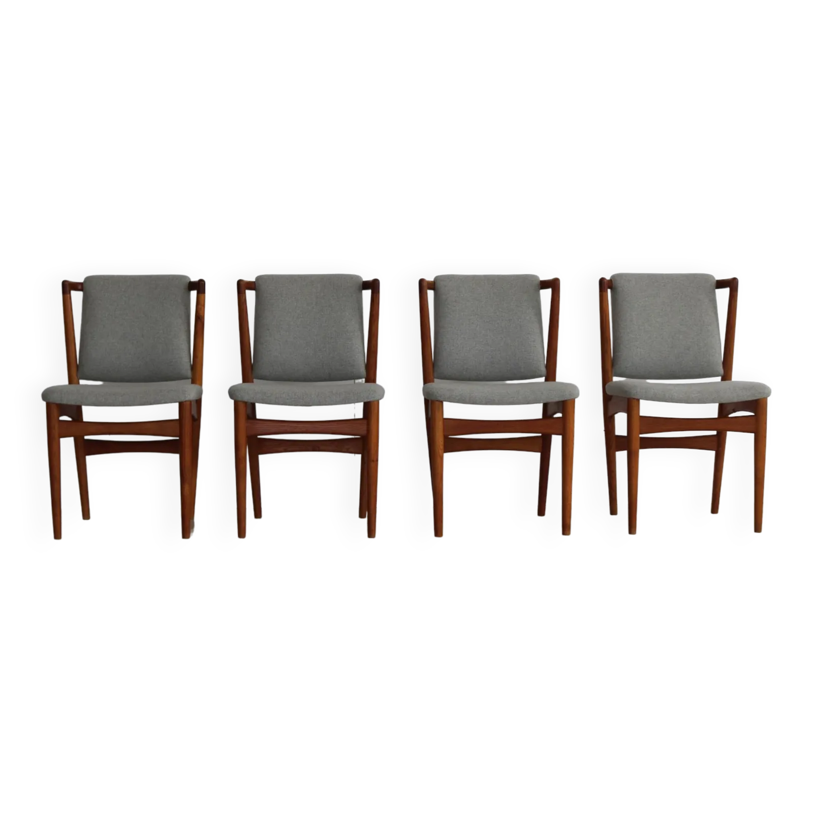 Set Of 4 Vintage Dining Chairs With New Upholstery