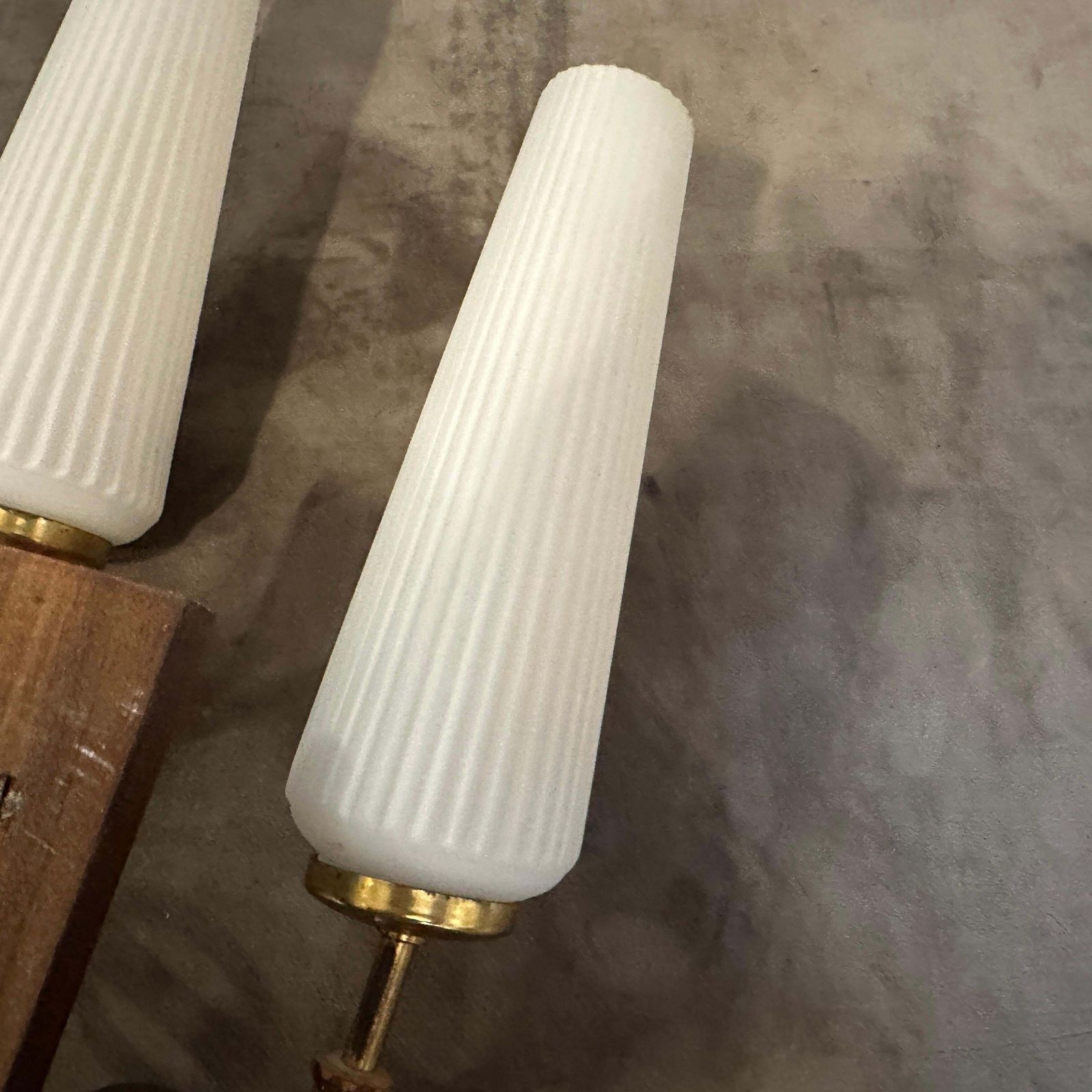 Set Of Two 1950s Mid Century Modern Brass, Bamboo And Glass Italian Wall Sconces photo for sale