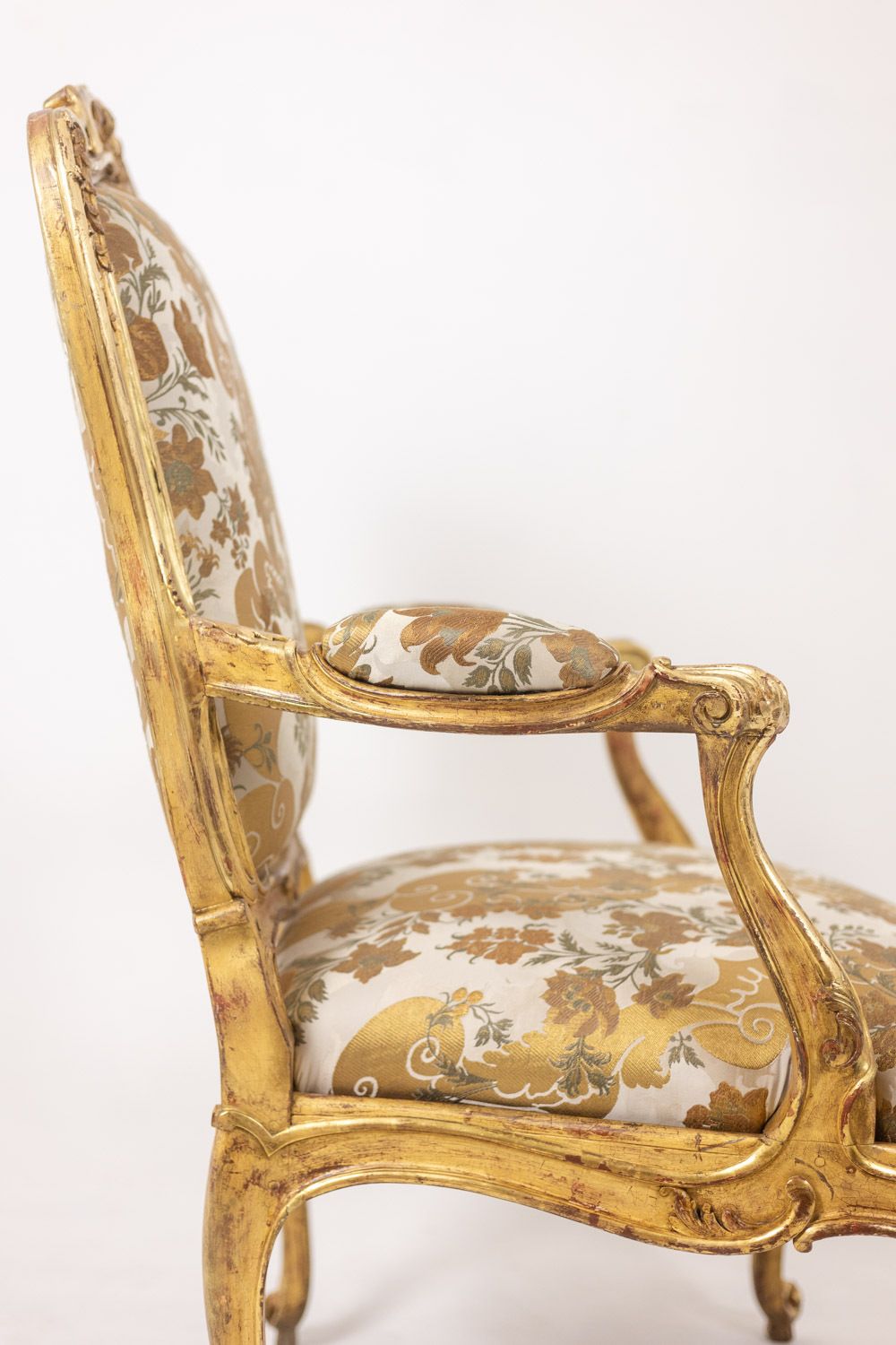 3500.0 Louis XV Style Armchair, With Its Queen Style Backrest. Period 1900 1950. photo