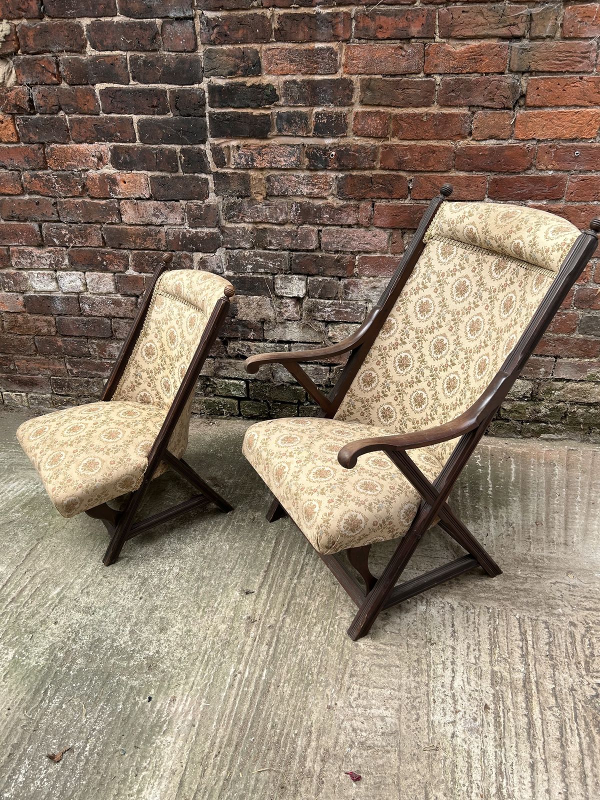 photo buy Ladies And Gentleman's 1900's Steamer Easy Chairs