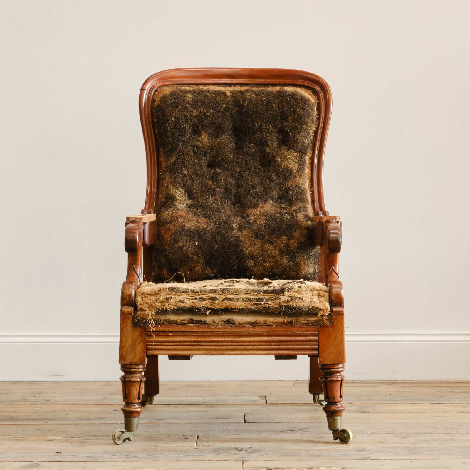 William IV Mahogany Reclining Armchair. photo furniture