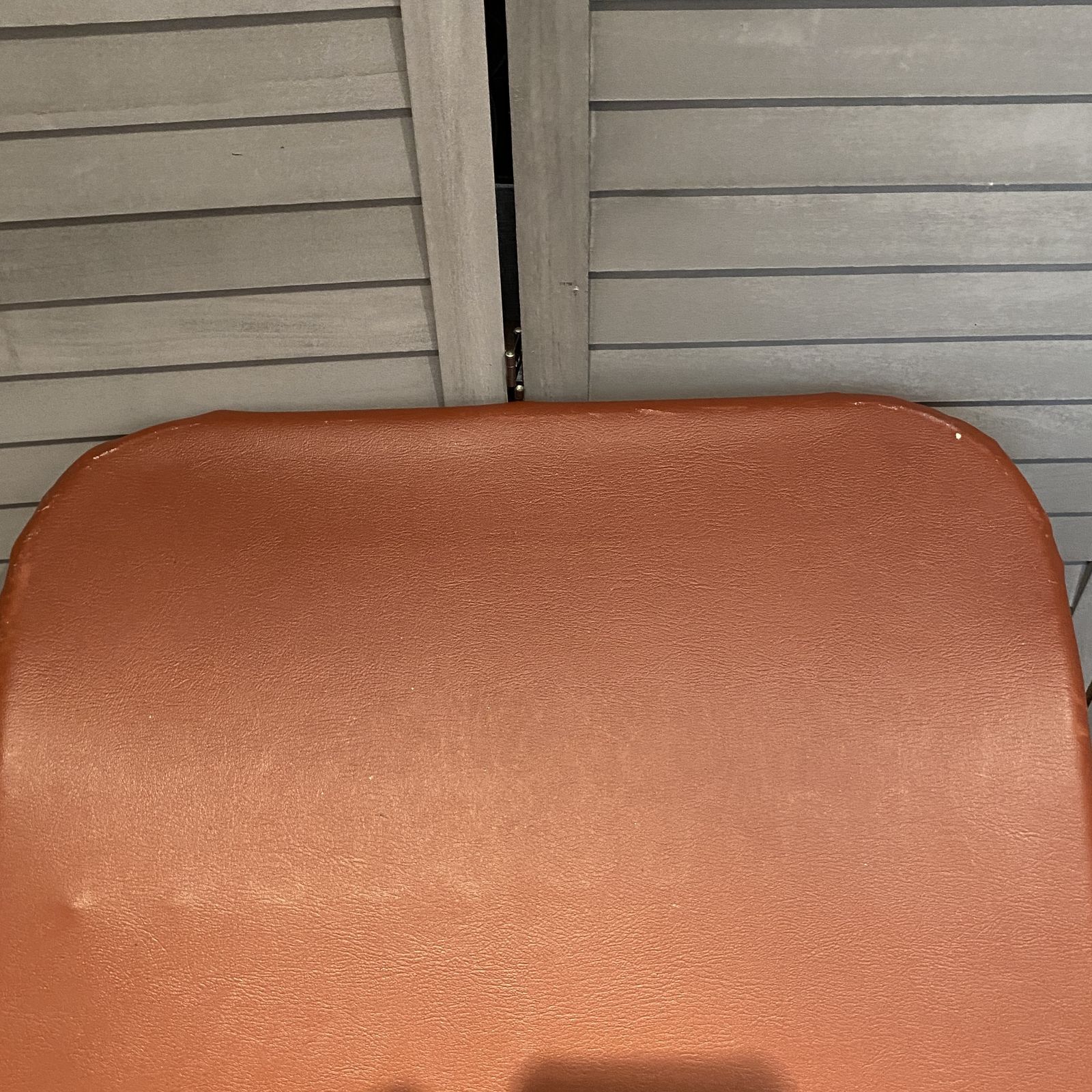 Mcm Vintage Homa 70s Brown Swivel Lounge Chair Leather Tufted Bentwood Arms photo vintage