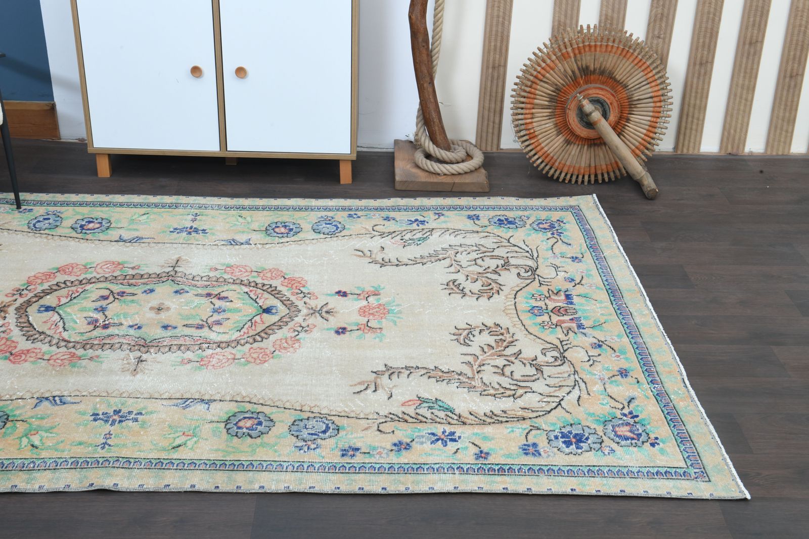 5'5x9'2 Ft, Turkish Vintage Area Rug, Shabby Decor, Rugs For Living Room, Handmade Anatolian Carpet, Beige Green Blue Color, Floral Design, Soft Wool photo 908.0