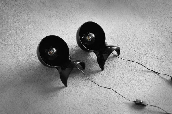 Vintage Modern Black Dalù Table Lamp By Vico Magistretti For Artemide, 1960s, Set Of 2 photo vinterior