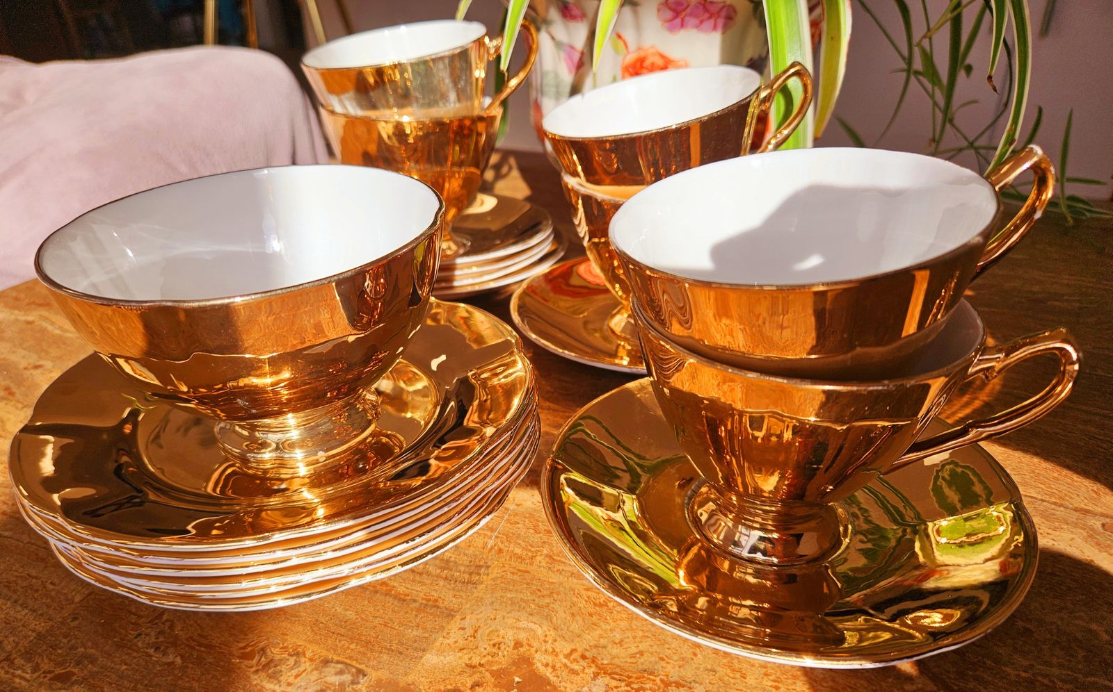 Rare 1950's Tea Set In 22 Kt Gold By Leonard St Pottery, Burslem, Staffordshire photo furniture
