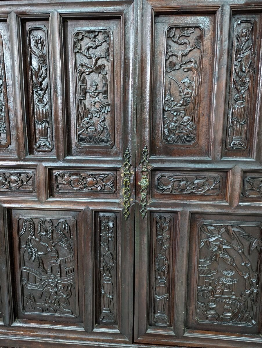Large Indochinese Cabinet With Exotic Wood Dragon Decoration photo vinterior