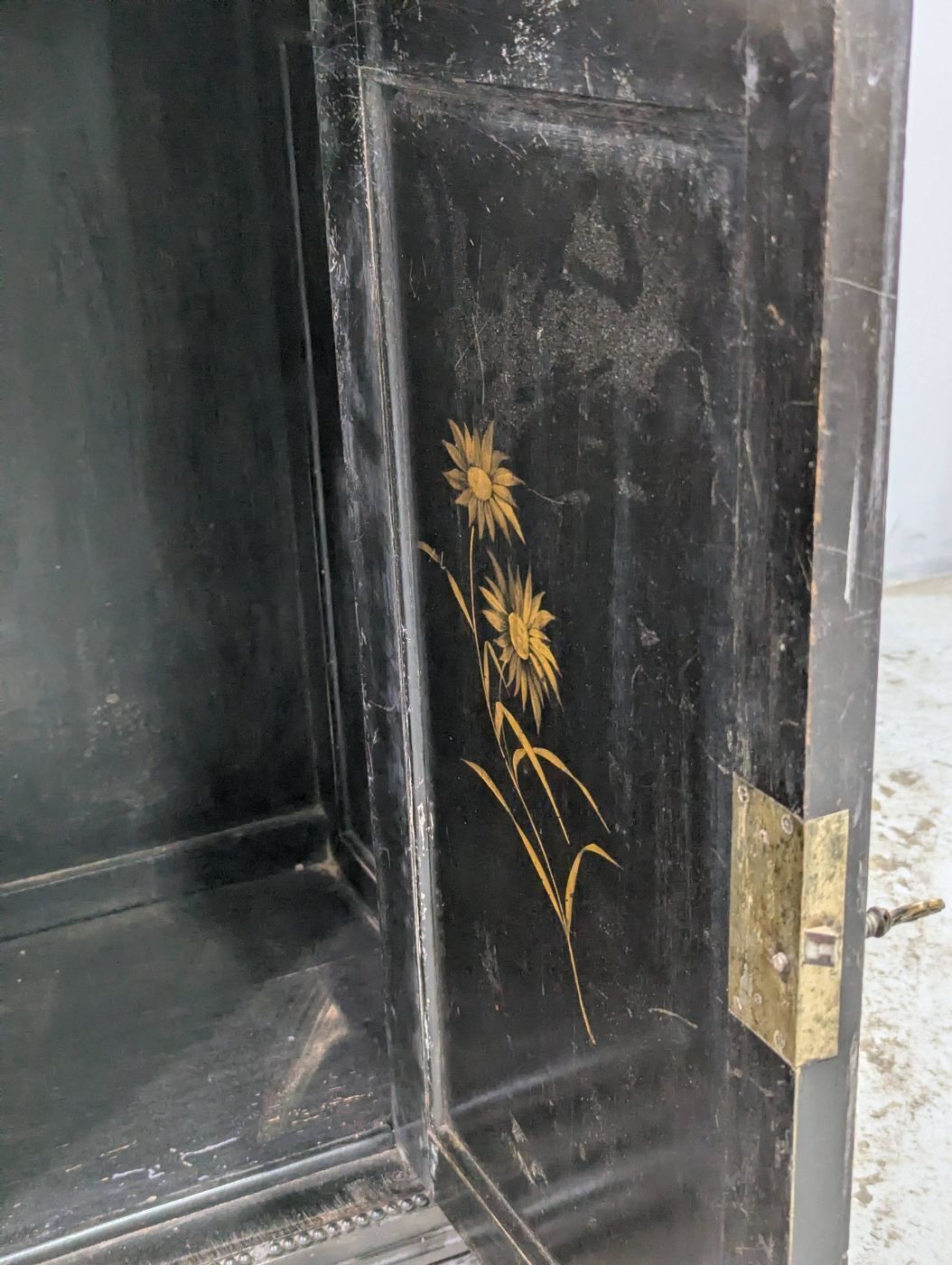 Napoleon III Bedside Table With Lacquer Panel Decoration And Japanese Inlays, Meiji Period photo buy