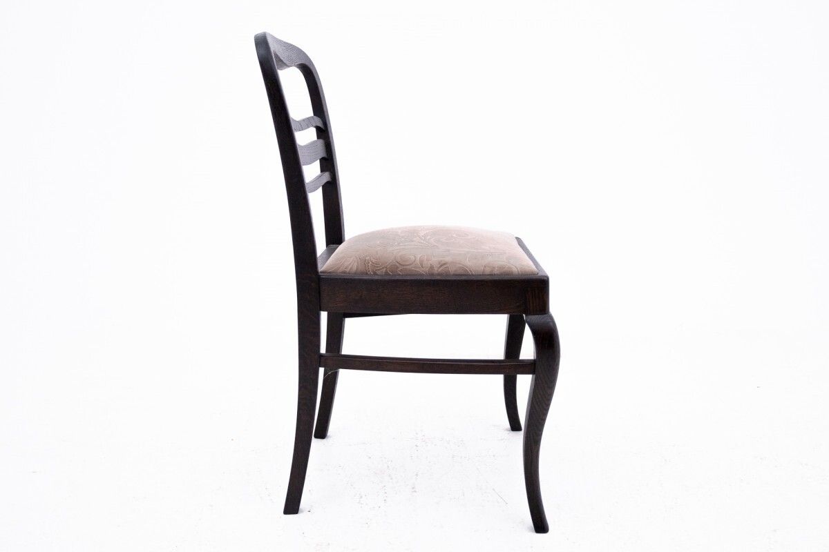 959.0 A Set Of Chairs, Poland, The 1930s. After Renovation. photo