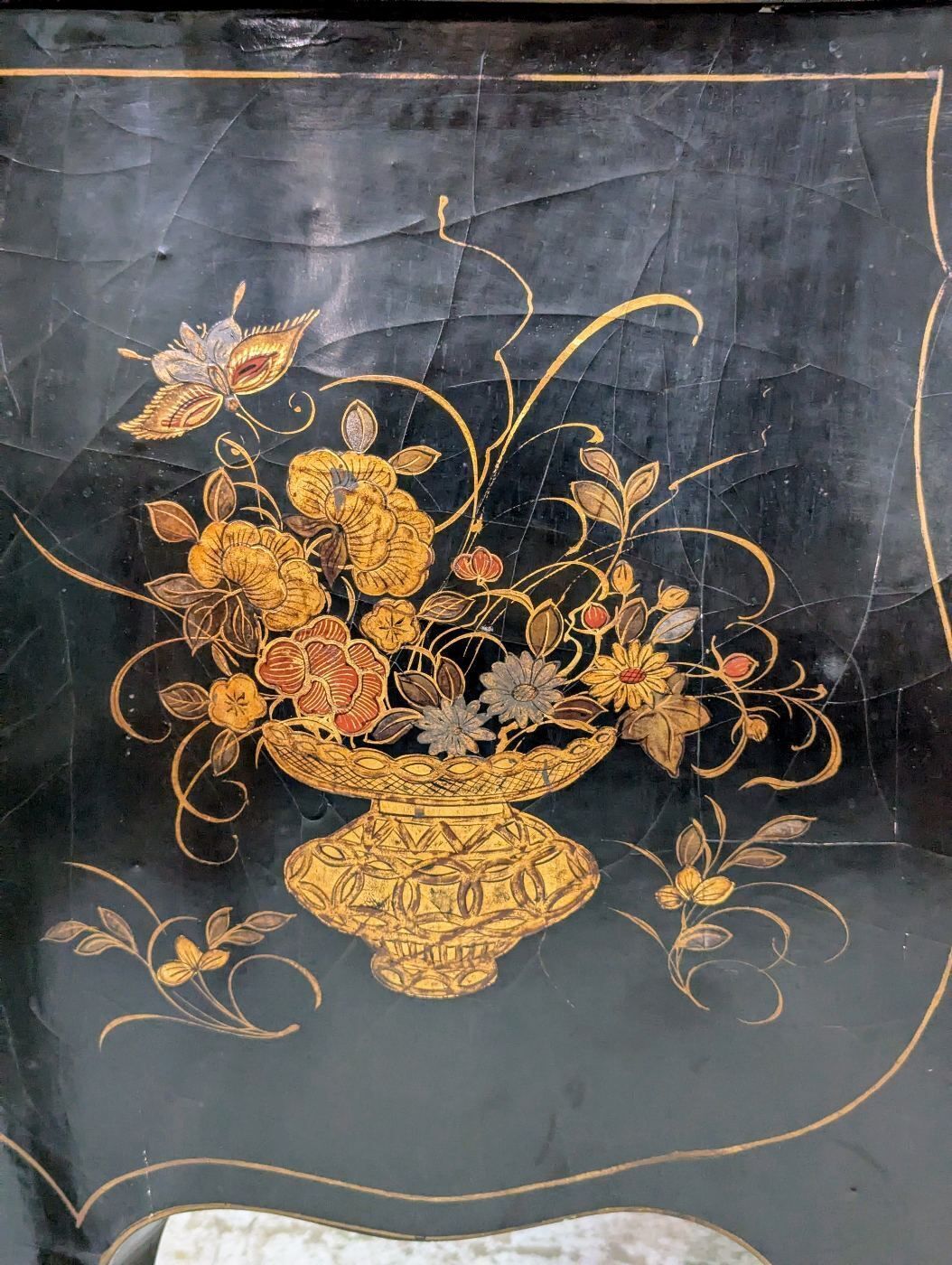 Furniture 19th Century Chest Of Drawers In Coromandel Lacquer photo