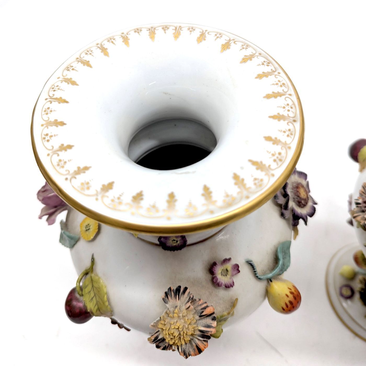 19th Century Saxon Porcelain Flower And Fruit Vases (Pair) photo vintage