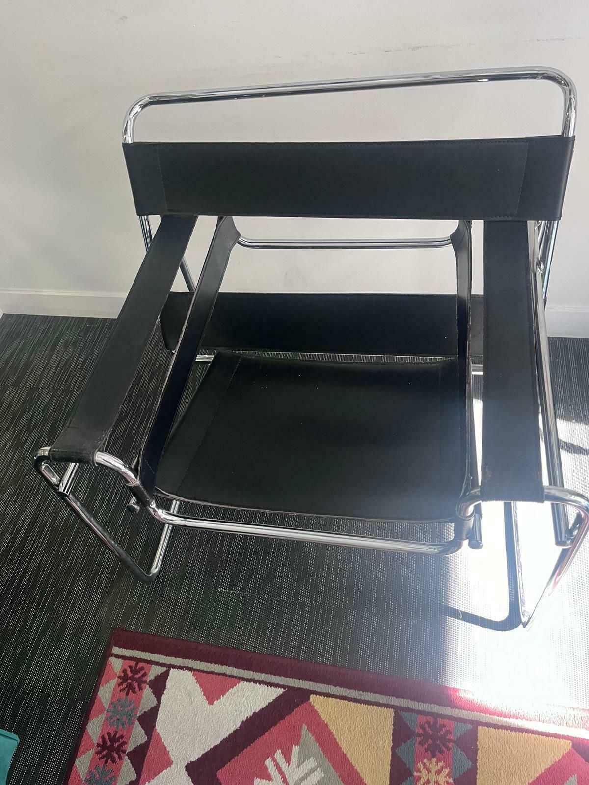 A Habitat Tubular Chrome And Black Leather Wassily Chair / B3 Chair Designed By Marcel Breuer photo Furniture