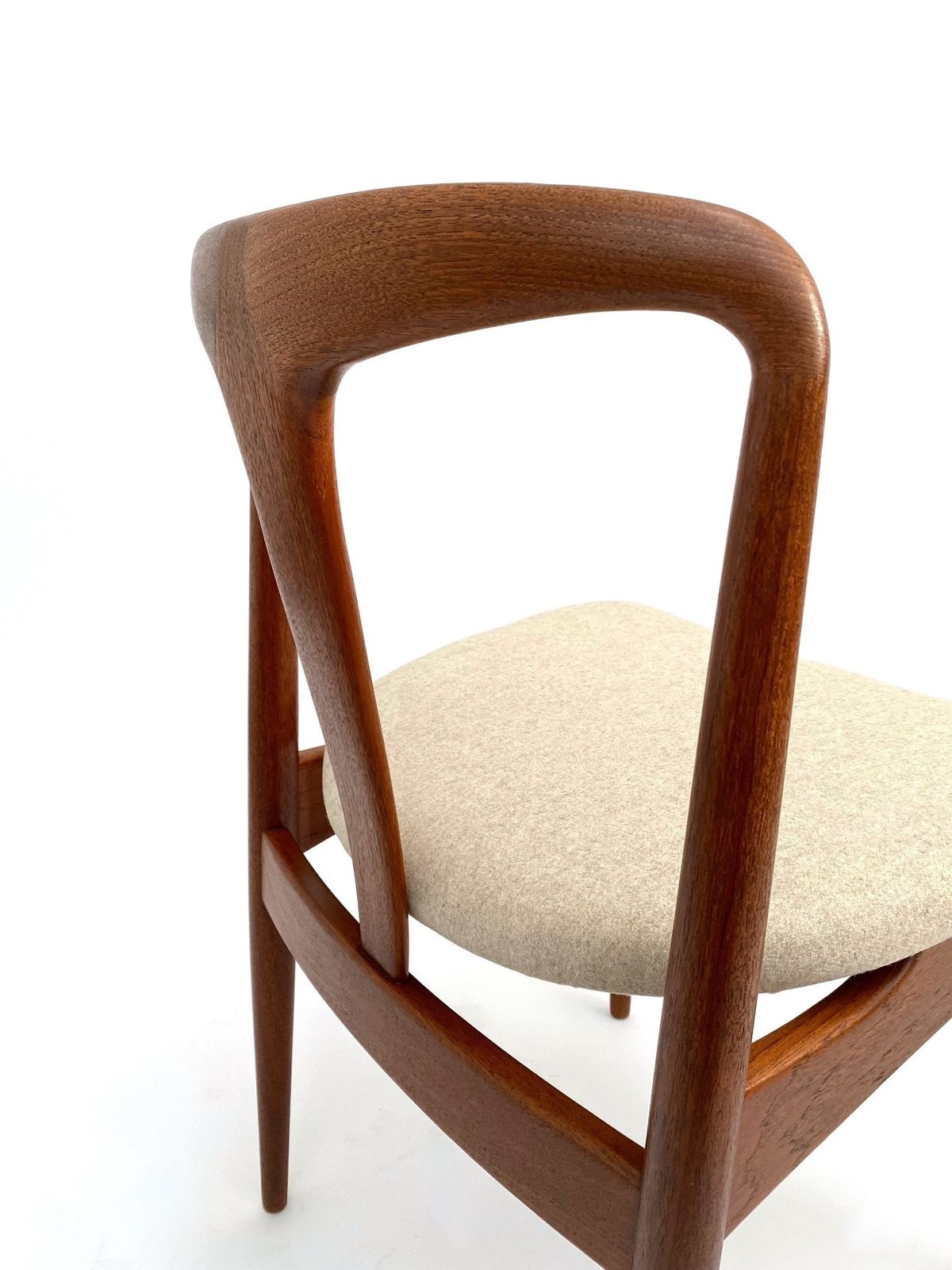 Danish Johannes Andersen Set Of 6 Model 'Juliane' Teak And Cream Wool Dining Chairs For Vamo Sønderborg Mid Century 1960s photo 3500.0