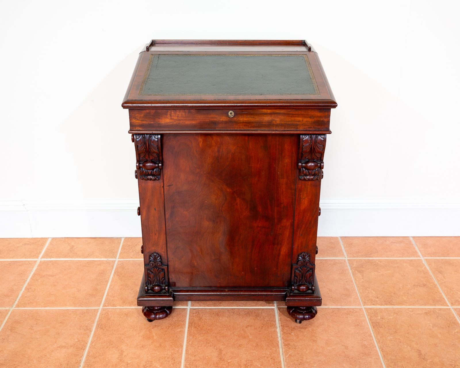 photo vinterior Regency Davenport Desk 1830s Flame Mahogany Georgian Country House Freemans Of Norwich Fine Antiqu.E William Freeman