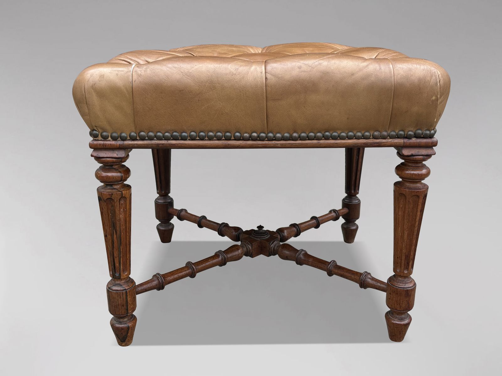 photo furniture Early 19th Century Regency Period Rosewood Leather Stool