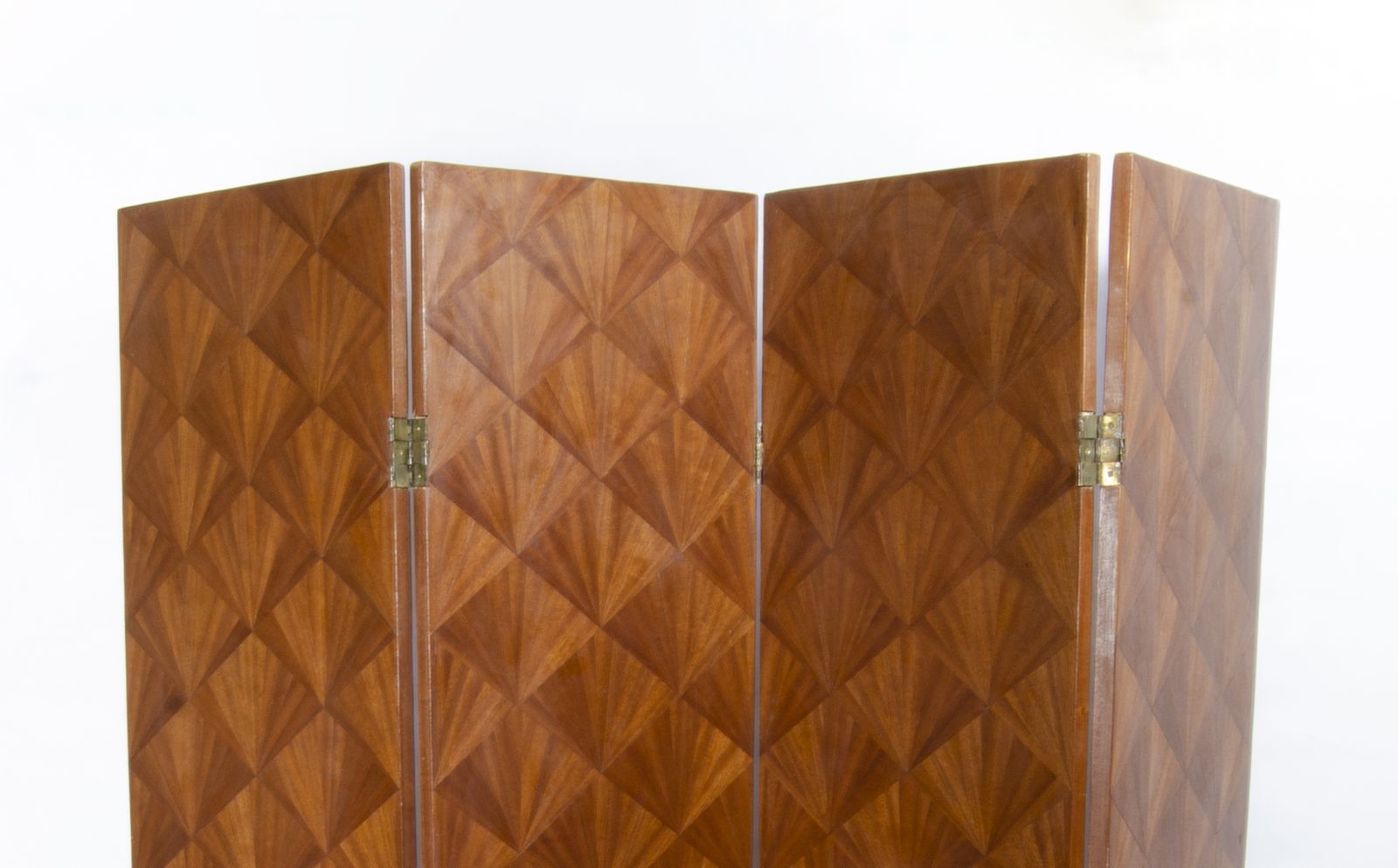1930s Art Déco 4 Pannel Straw Marquetry Folding Screen Designed By Jean Michel Frank For Comte S.A., Argentina photo Home Decor
