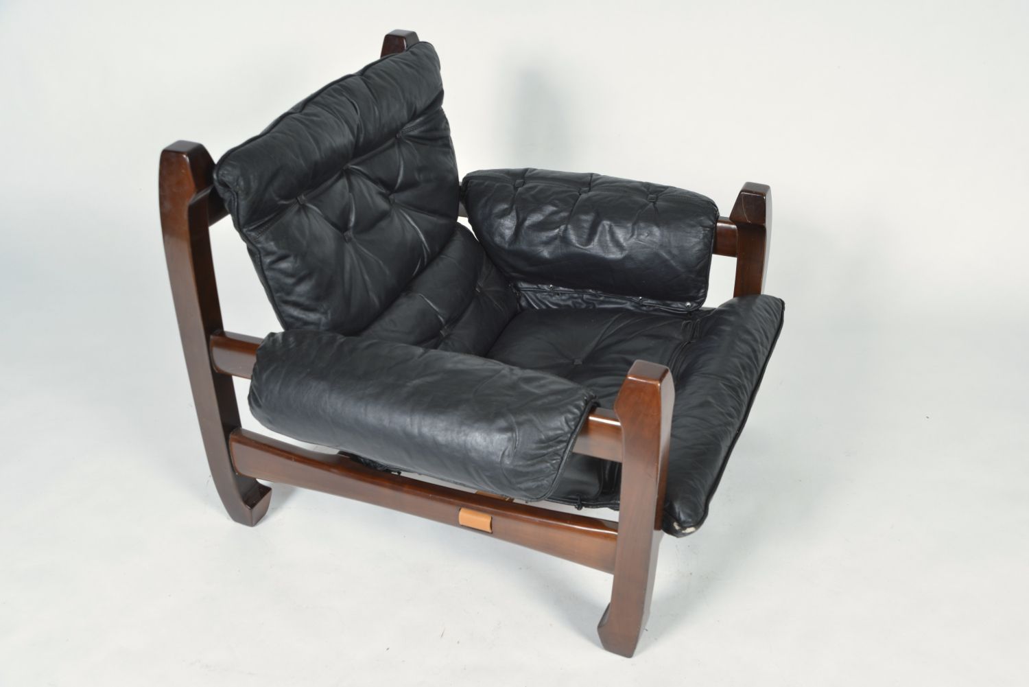 photo furniture Midcentury Black Leather Samurai Arm Lounge Chair By Luciano Frigerio Italy 1971